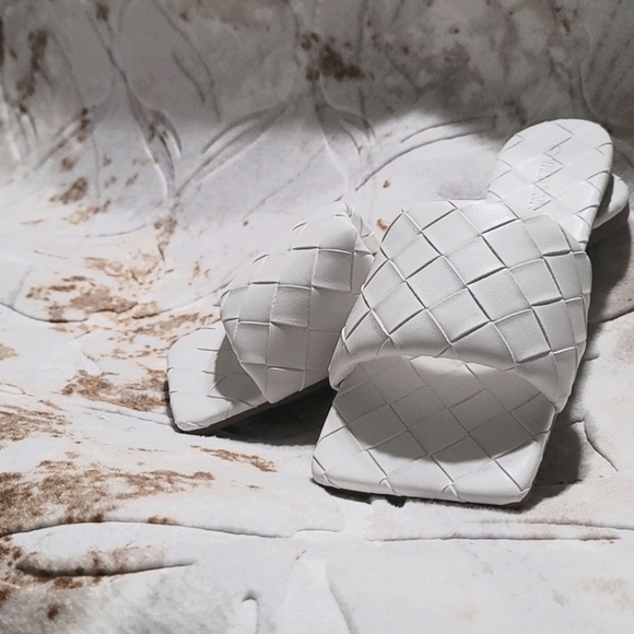 Just In Dual Braided Vamp Slide Sandals - Picture 2 of 8